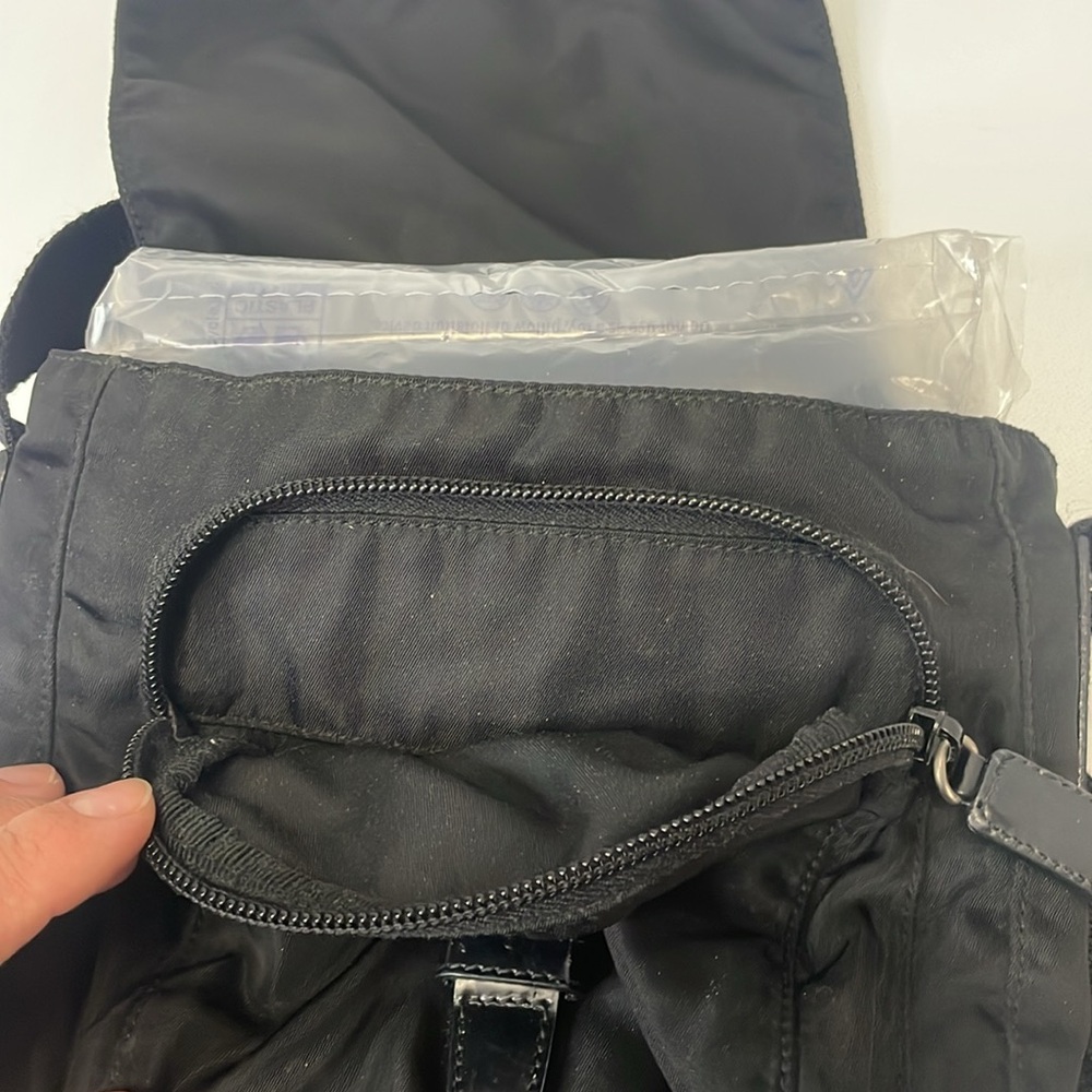 Prada crossbody - Picture 17 of 17